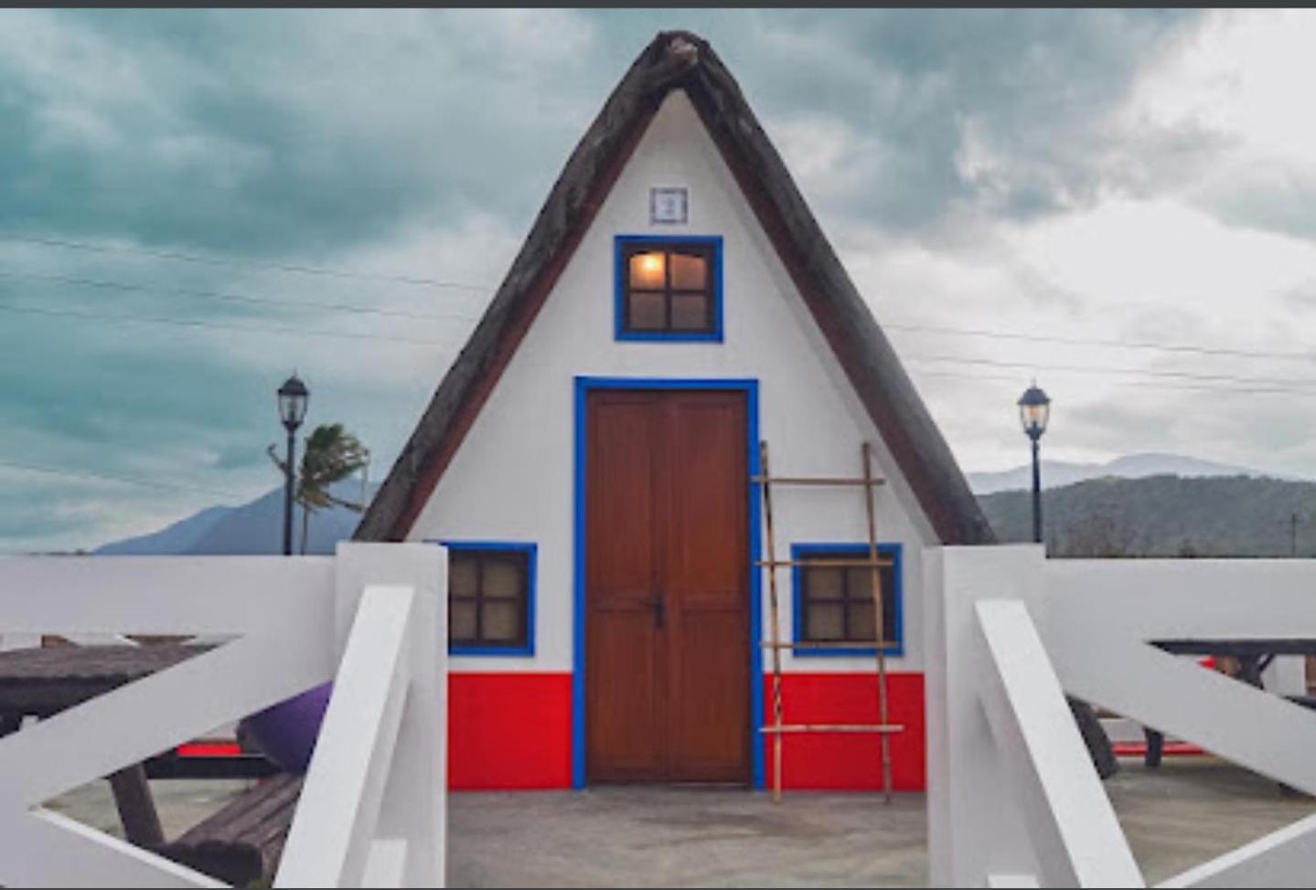 فندق Triangle Huts باجودبود المظهر الخارجي الصورة